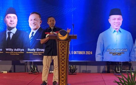 Abdul Wahid Sebut Survei di Posisi Teratas 