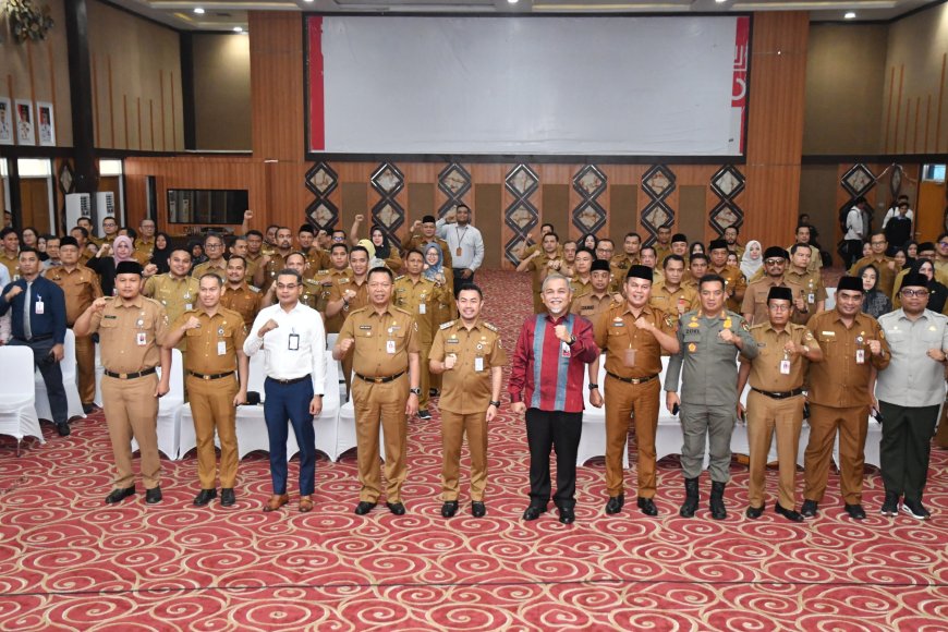 Pj Wako Pekanbaru Ajak Pegawai Manfaatkan Layanan Tabungan Haji dan Kurban BRK Syariah