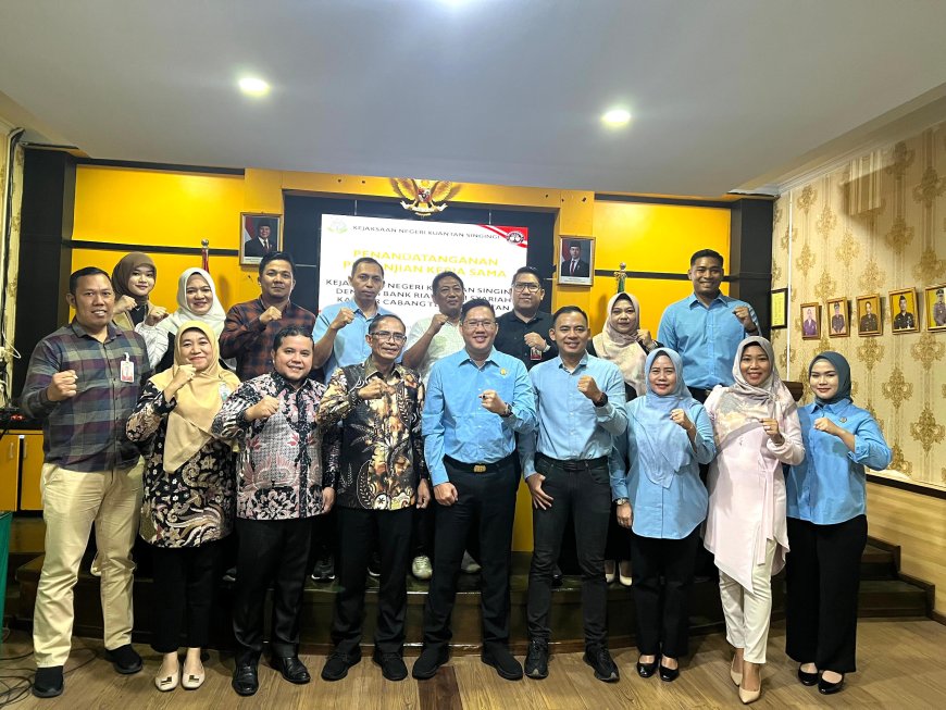 Sinergi Pendampingan Hukum, BRK Syariah Teluk Kuantan Teken MoU dengan Kejari Kuansing