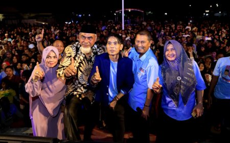 Hj Laila Fitriana, SE., MM: Konsistensi Mendukung Pasangan Suami dalam Kampanye Politik