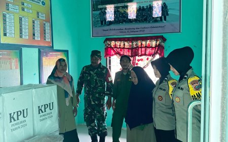 Dua Bidadari Polres Bengkalis Turut Dalam Pengamanan Logistik Pilkada di Pulau Terluar