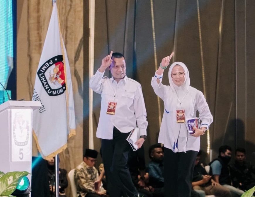 Debat Paslon Walikota dan Wakil Pekanbaru, Muflihun-Ade :  Kami Akan Menyempurnakan 2 Tahun Kemarin