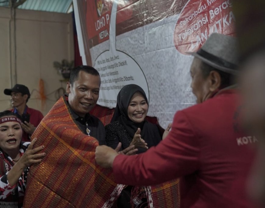 Sumbang Dana Dan Gelar Deklarasi, Pemuda Batak Bersatu Siap Menangkan Muflihun dan Ade Hartati