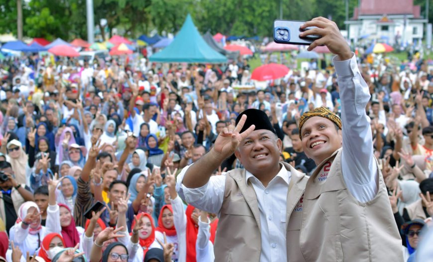 Keren! Ribuan Massa Padati Kampanye Akbar Yusri-Rinto