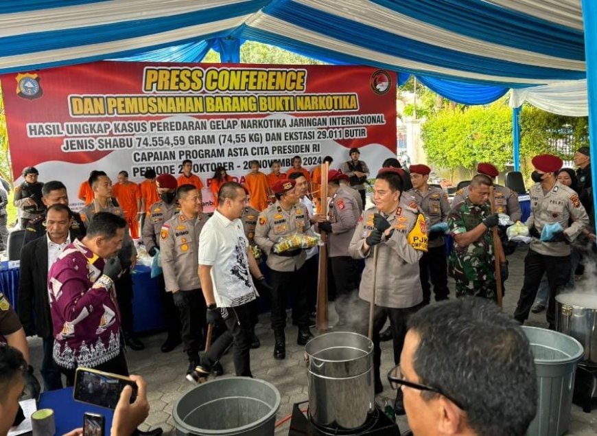 Dalam Sebulan, Polda Riau Berhasil Sita 79,65 Kg Sabu dan 30.040 Butir Ekstasi