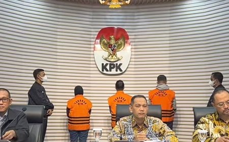 KPK Tetapkan Eks PJ Walikota, Sekda, dan PLT Kabag Umum  Pemko Pekanbaru Sebagai Tersangka Korupsi Pengelolaan Keuangan Daerah