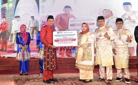 Tingkatkan Layanan Kesehatan, BRK Syariah Beri Bantuan Ambulance Kepada Pemkab Bengkalis