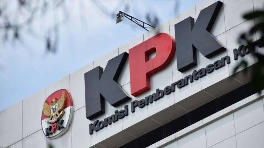 Breaking News : KPK OTT Penyelenggara Negara Di Pekanbaru 