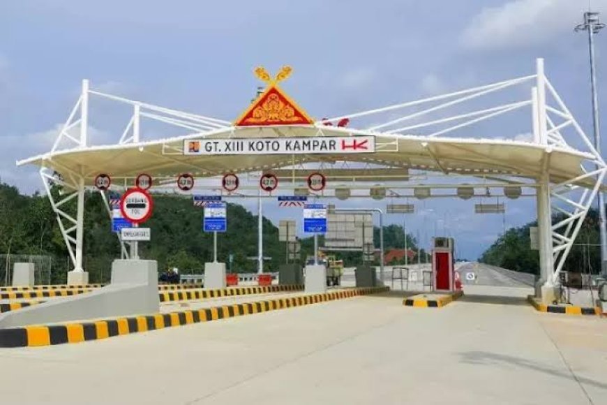 Selama Liburan, Volume Kendaraan di Tol Pekanbaru-XIII Koto Kampar Meningkat