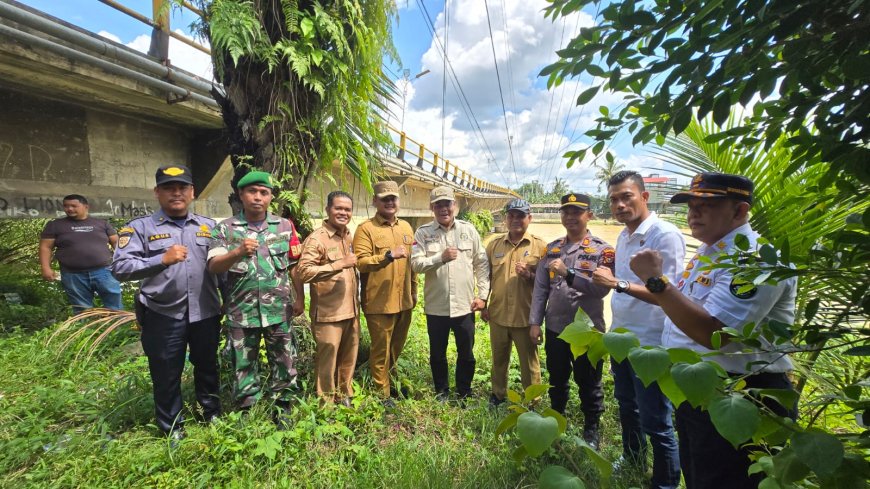 Senator Asal Riau Abdul Hamid Desak Pemprov Riau Bangun Jembatan Ujung Batu
