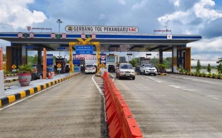 Selama Libur Nataru, Jalan Tol Riau Banjir Kendaraan