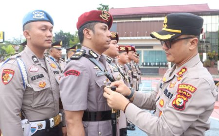 Upacara Sertijab 3 Kasat dan 6 Kapolsek Oleh Polres Inhil