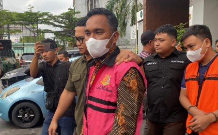 Kejari Pekanbaru Tetapkan Tiga  Tersangka Korupsi Dana Komunikasi Publik