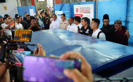 Pj Gubri Sambut Jenazah Warga Riau Korban Penembakan di Malaysia