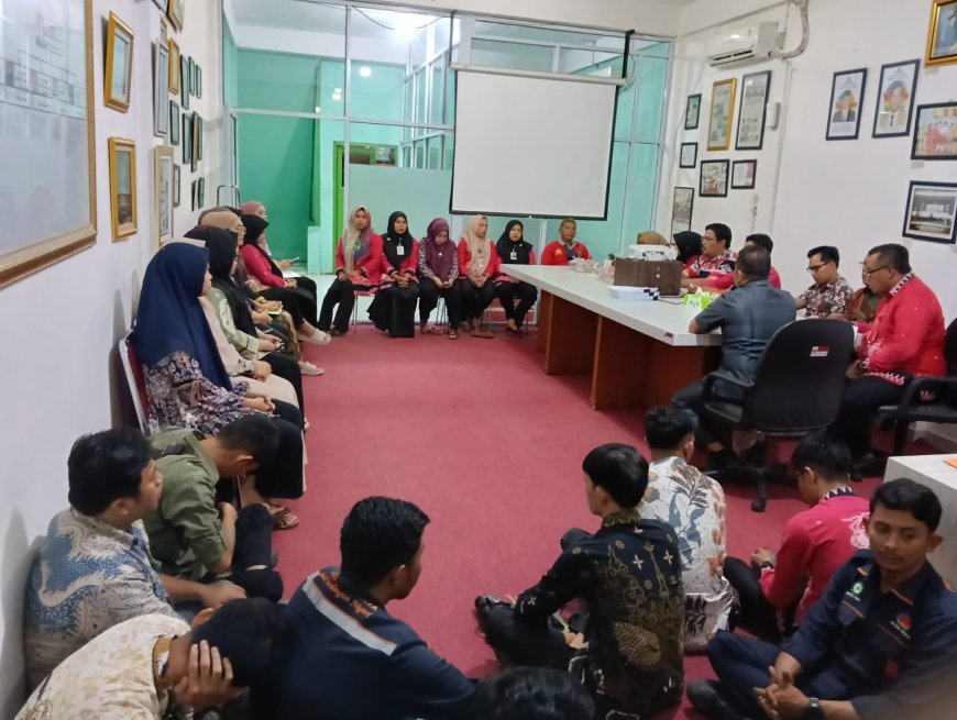 Awali Tahun 2025, Dirut Perumda Tuah Sekata T. Efrisyah Putra Kumpulkan Seluruh Karyawan