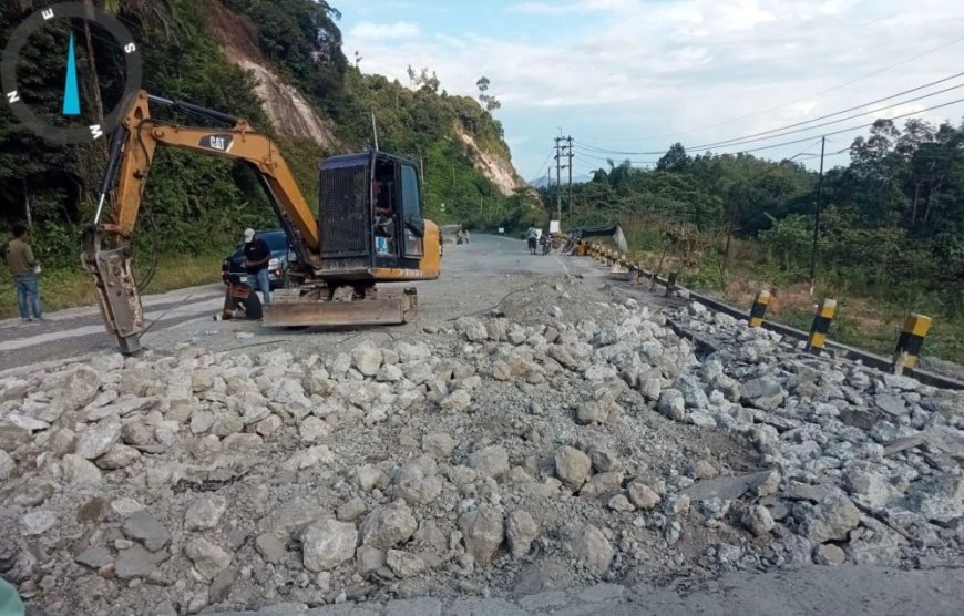 Perbaikan Jalan Lintas Riau-Sumbar Dikebut, Target Selesai Pekan Ini
