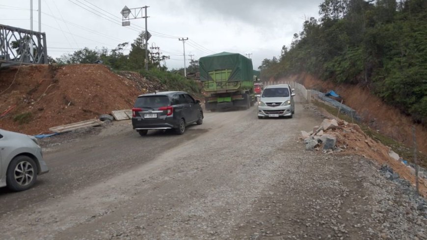 Lalu Lintas Km 106 Tanjung Alai Berangsur Normal