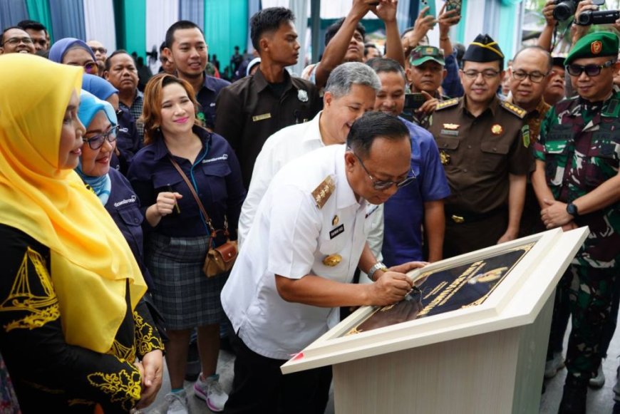 Tingkatkan Pelayanan Kesehatan, Pj Gubri Resmikan RSAB Hangtuah Pekanbaru