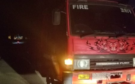 Petugas Damkar Pelalawan Kesal Mobil Pemadam Habis Minyak, Kadis : Kami Beli Sendiri dan Patungan