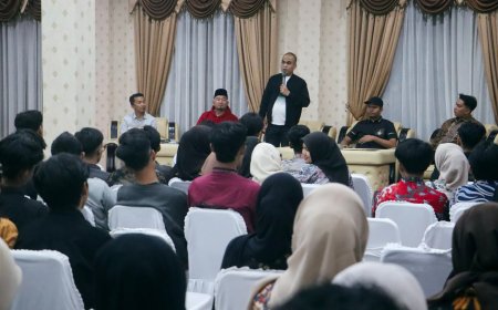 Ketua DPRD Riau Kaderismanto Jamu Peserta Musda BEM se-Riau