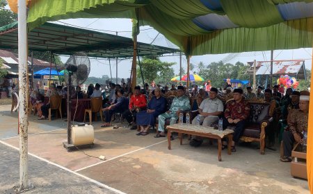 Menyambut Bulan Suci Ramadhan, Ketua DPRD Kampar Berbagi Kepada Anak Yatim Piatu