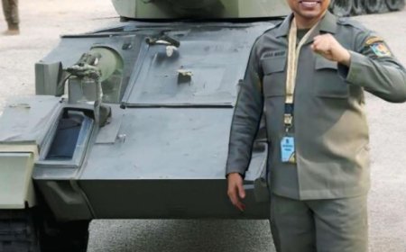 Retret Hari Kedua, Gubri Abdul Wahid Ikuti Pemaparan Mendagri dan Lemhanas