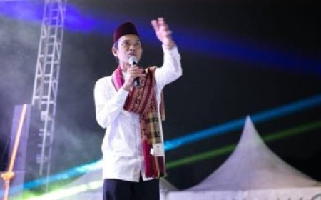 Dihadiri UAS, Gubri Abdul Wahid Ajak Masyarakat Riau Bukber di Masjid Raya Annur pada 2 Maret Mendatang