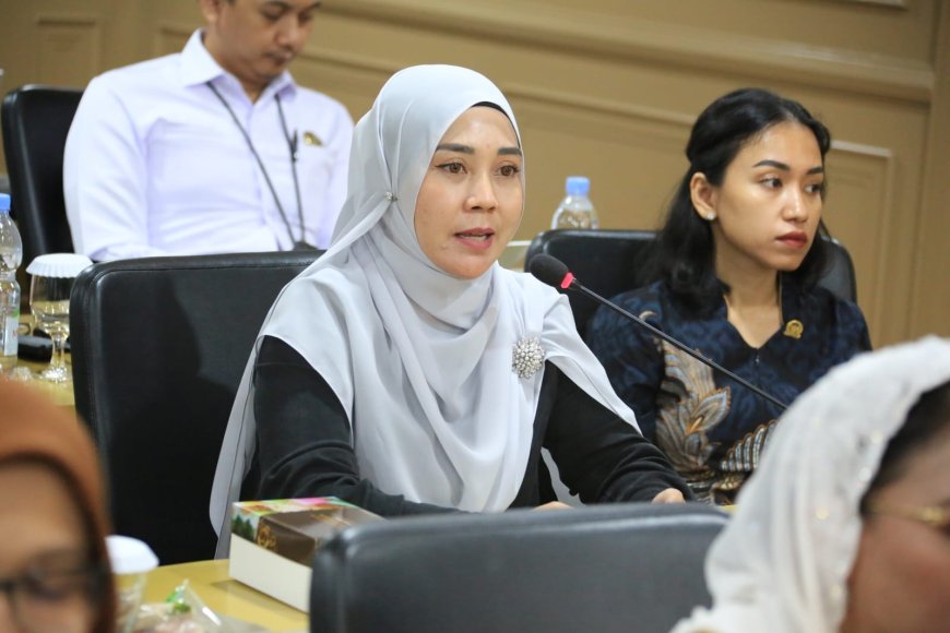 PDSS Belum Final, Anggota DPD RI Sewitri, SE  Menilai SMKN 3 Pekanbaru Tidak Cermat