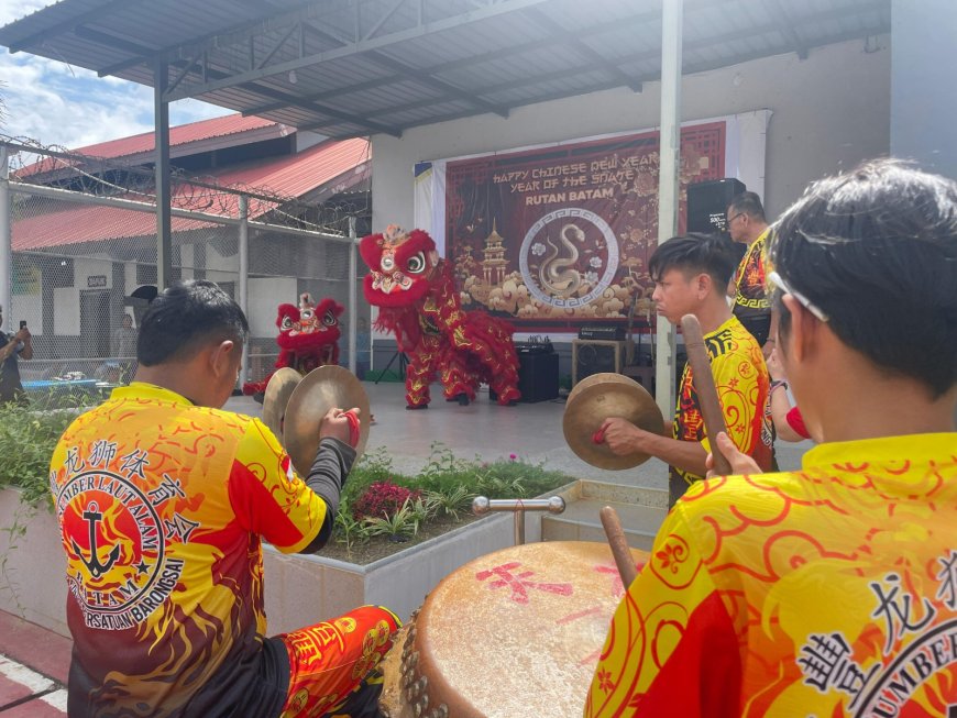 Perayaan Tahun Baru Imlek 2025, Pertunjukan Barongsai Hibur Warga Binaan Rutan Batam