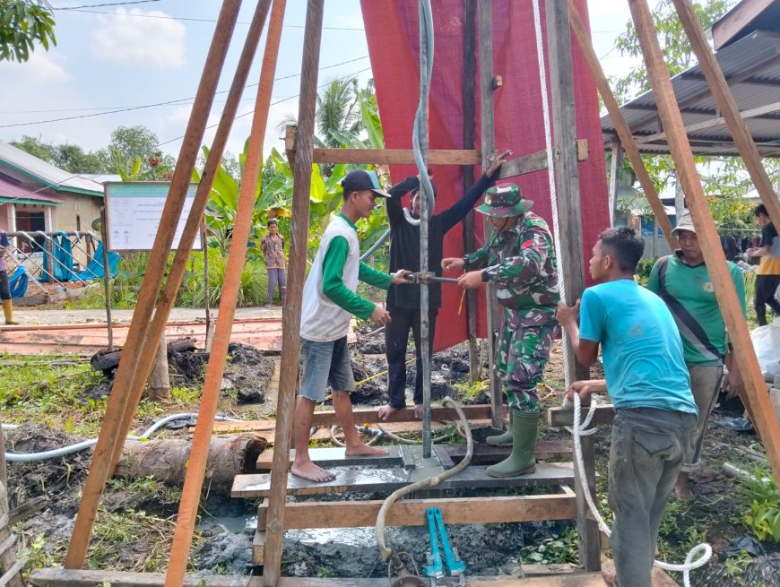 Pra TMMD ke-123, Personel Kodim 0314/Inhil Bangun Sumur Bor di Desa Mumpa