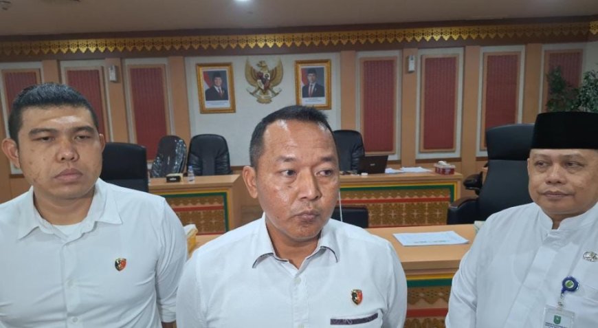 Mantan Sekwan DPRD Riau Diperiksa Terkait Dugaan Korupsi SPPD Fiktif