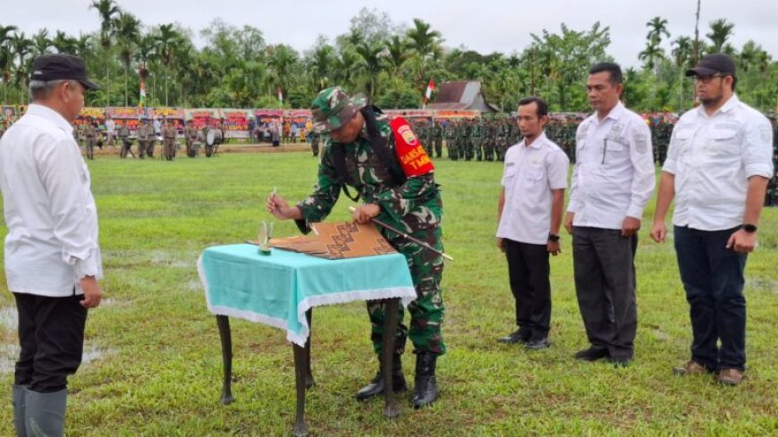 Pembukaan TMMD ke-123 Kodim 0314 Inhil di Desa Mumpa, Kecamatan Tempuling