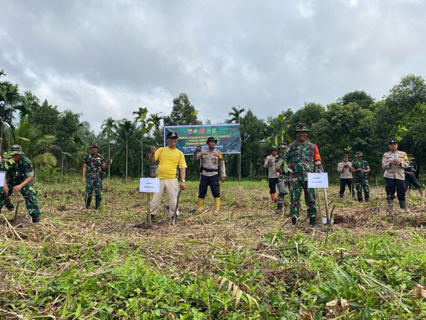 TMMD ke -123, Kodim 0314/Inhil Laksanakan Penanaman Pohon di Desa Mumpa 