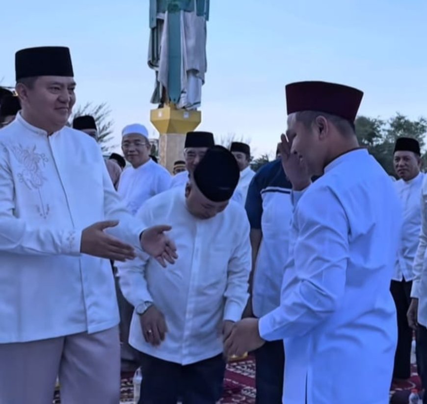 Pemandangan Tak Patut Di Pertontonkan, Ketika Gubernur Riau Beserta Jajaran Buka Bersama Di Masjid Agung An-Nur 