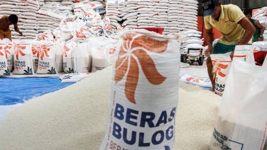 Jelang IdulFitri, Stok Beras Bulog Riau 18 Ribu Ton