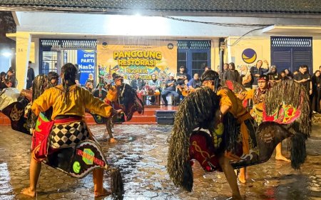 Atraksi Kuda Lumping Meriahkan Panggung Restorasi