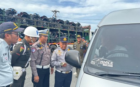 Satgas Gakkum Ops Patuh Lancang Kuning 2025 Polda Riau Tindak 48 Pelanggaran di Jalintim Tenayan Raya