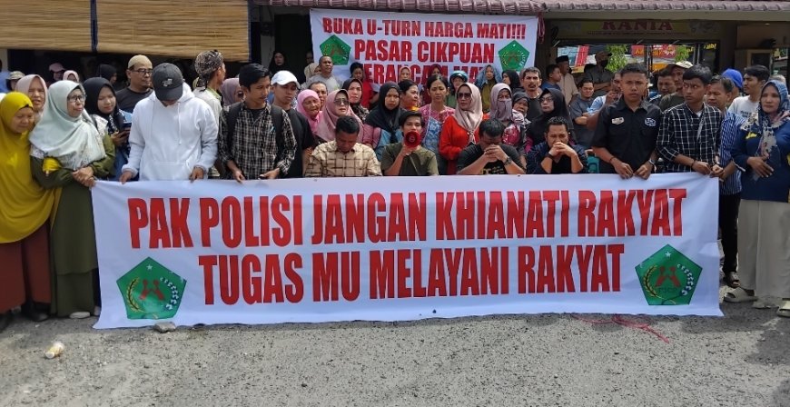 Pedagang Murka atas Penutupan U-Turn Pasar Cik Puan, IPEMARU Ancam Turun ke Jalan Jika Tuntutan Tak Diindahkan