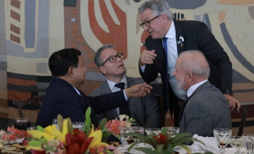 Presiden Prabowo Hadiri Jamuan Santap Siang Kenegaraan Bersama Presiden Lula di Brasilia