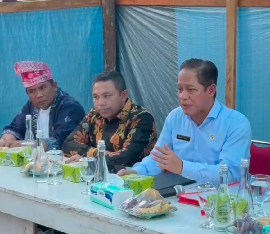Bupati Pelalawan Bersama Gubernur Riau Dampingi Menteri LHK Tinjau Restorasi TNTN