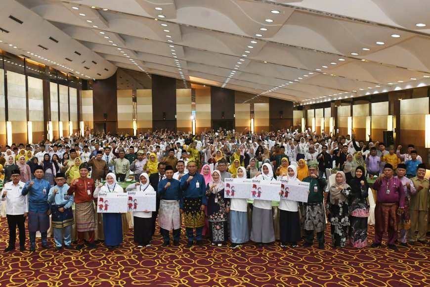 BRK Syariah Siap Borong KEJAR Award 2025, 19.800 Pelajar Riau Dibuka Rekening