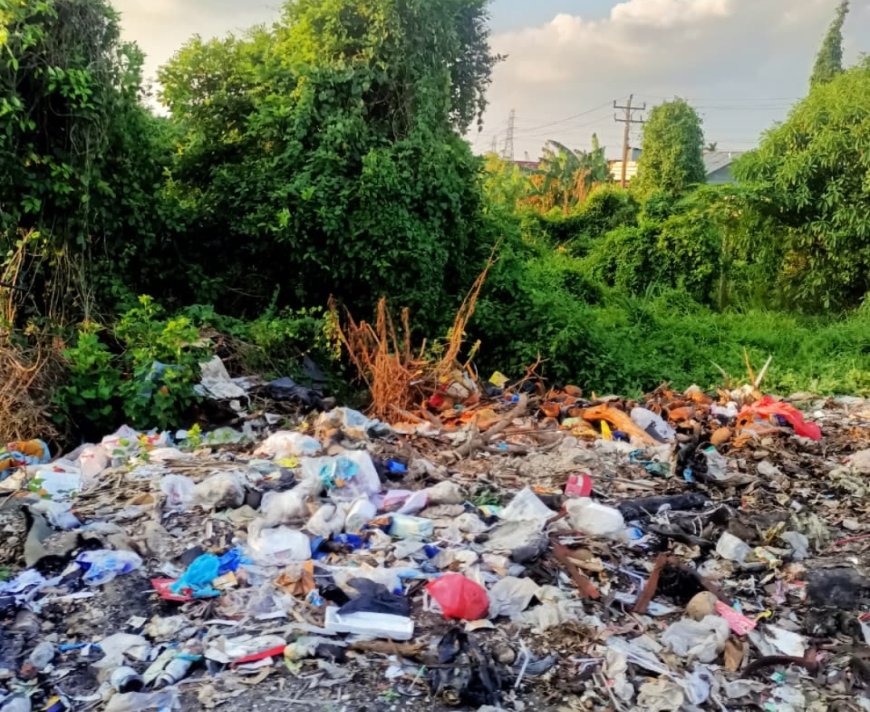 Krisis Sampah Pekanbaru yang Berulang !!! Walikota, DLHK, dan DPRD Kota Pekanbaru Gagal Menerapkan Putusan PN Pekanbaru