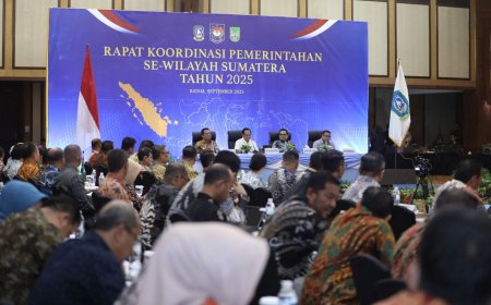 Mendagri Ingatkan Pemda Jaga Kamtibmas dan Susun Strategi Tingkatkan Pertumbuhan Ekonomi