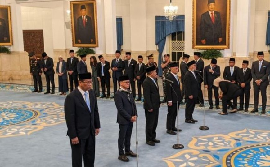 Presiden Umumkan Reshuffle Kabinet, Sejumlah Menteri Diganti, Mulai Sri Mulyani Hingga Budi Gunawan