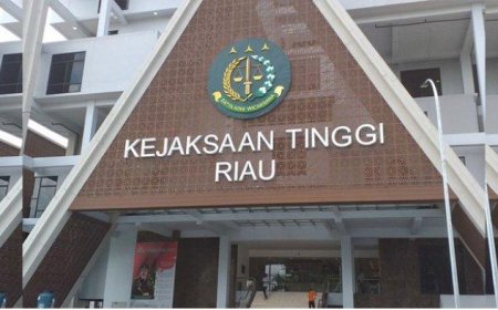 Jaksa Agung Tunjuk Sutikno, SH, MH Sebagai Kajati Riau