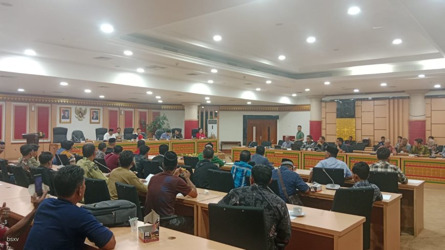 RDP Dengan Komisi II DPRD Riau Tak Ada Hasil, Masyarakat Tiga Desa Akan Duduki PT Priatama