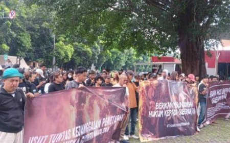Riau Civic Movement Gelar Aksi di KPK, Soroti Kejanggalan Kasus Gubernur Riau Abdul Wahid