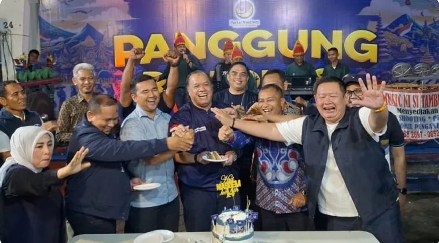 Semarak HUT Partai NasDem Ke 14 Di Riau, Pertunjukkan  Seni dan Kreasi Meriahkan Panggung Restorasi